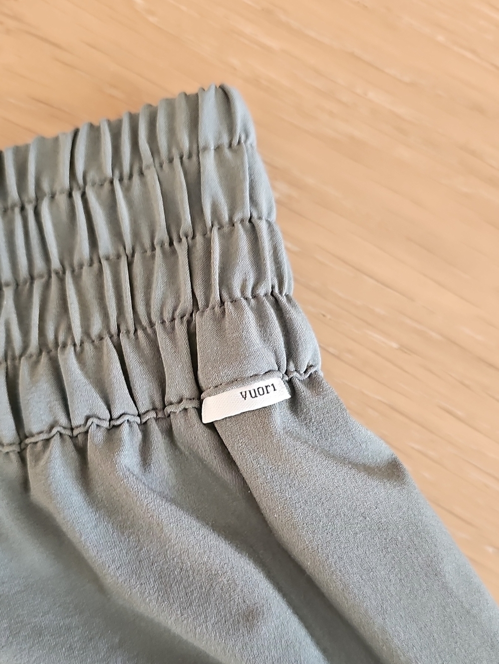 Vuori Villa Jogger – Green – Size XS - Picture 7 of 9